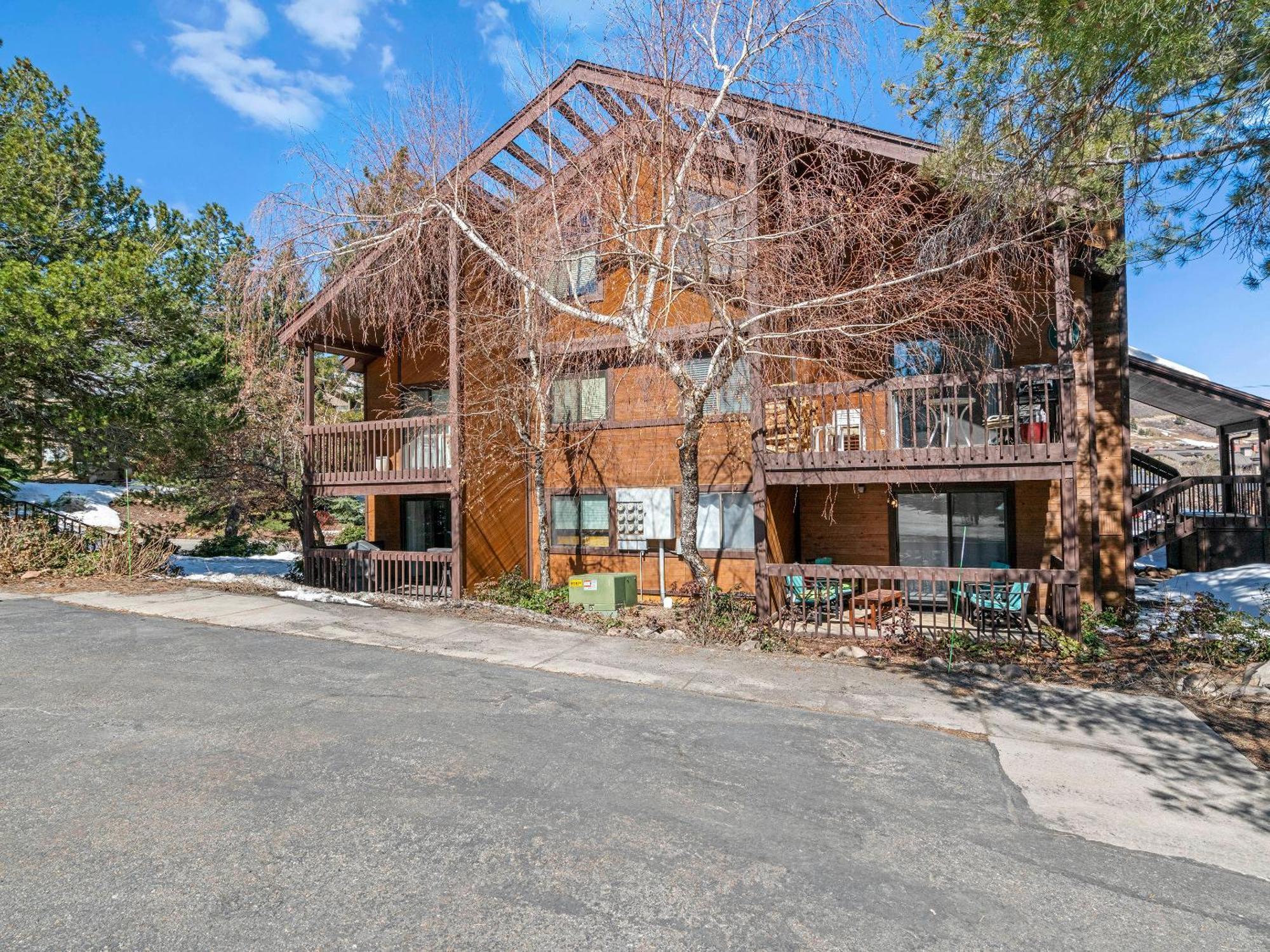 Red Pine Condominiums By All Seasons Resort Lodging Park City Exterior photo